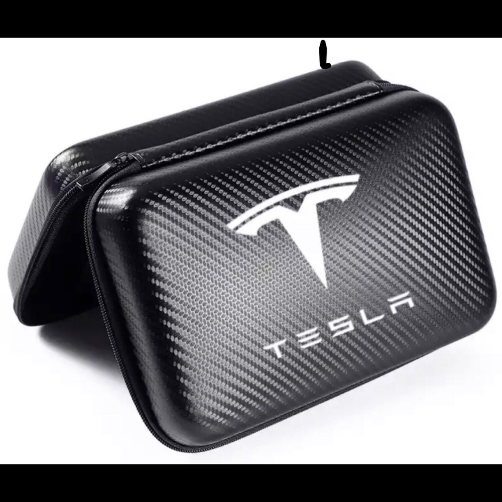 Tesla Carbon fiber case with FREE Tesla towel